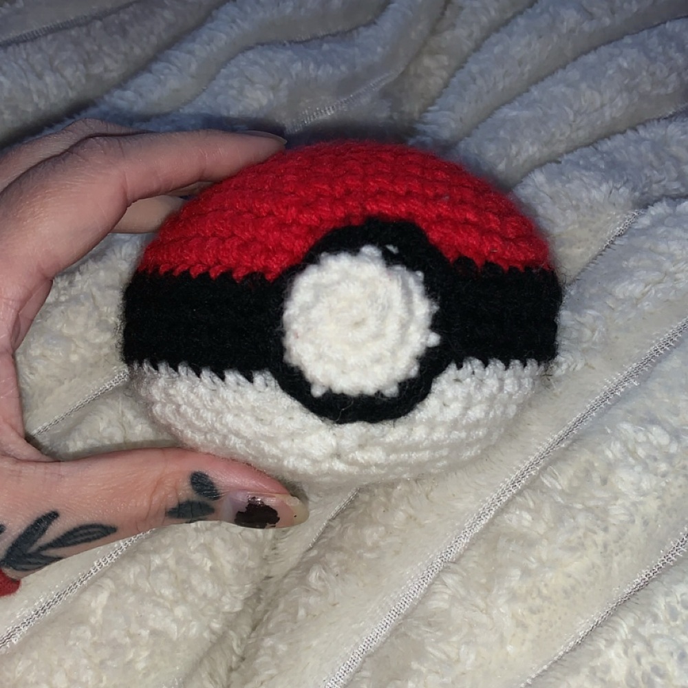 Crochet Poké Ball Plush